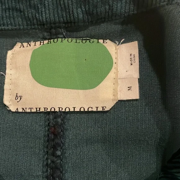 By Anthropologie Hunter Green Long Sleeve Corduroy Cropped Blazer! - Picture 4 of 11